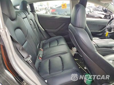 Zdjęcie 10 z 12 samochodu: 2019 TESLA 3 VIN:5YJ3E1EB5KF384859 - miniatura