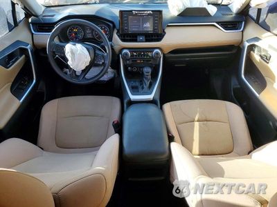 Zdjęcie 8 z 13 samochodu: 2020 TOYOTA RAV4 LE VIN:2T3K1RFV9LW065636 - miniatura