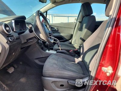 Zdjęcie 7 z 13 samochodu: 2016 CHEVROLET TRAX LS VIN:3GNCJNSB0GL228171 - miniatura
