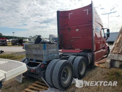 Trzecie zdjęcie samochodu z tyłu: 2024 VOLVO VNL SEMI TRUCK VIN:4V4NC9EH3RN633600 - miniatura