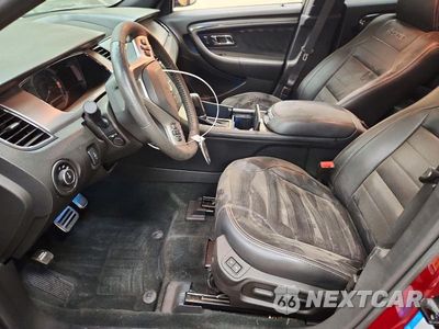 Zdjęcie 7 z 13 samochodu: 2017 FORD TAURUS SHO VIN:1FAHP2KT4HG112150 - miniatura