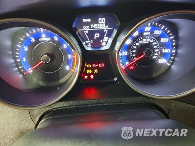 Zdjęcie 9 z 13 samochodu: 2013 HYUNDAI ELANTRA LIMITED VIN:5NPDH4AE3DH230457 - miniatura