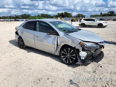 Czwarte zdjęcie samochodu z boku: 2019 TOYOTA COROLLA SE VIN:5YFBURHEXKP915111 - miniatura