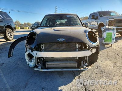 Piąte zdjęcie samochodu w środku: 2018 MINI COOPER VIN:WMWXU1C59J2F81326 - miniatura