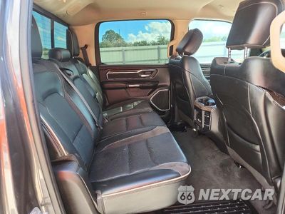 Zdjęcie 10 z 13 samochodu: 2019 RAM 1500 LARAMIE VIN:1C6RREJT4KN912694 - miniatura