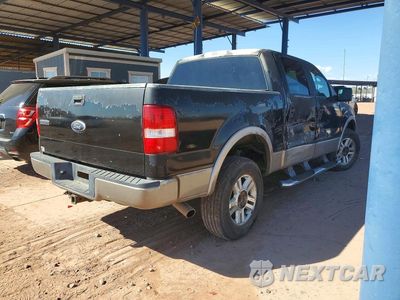 Trzecie zdjęcie samochodu z tyłu: 2004 FORD F150 SUPERCREW VIN:1FTPW14524KD03963 - miniatura