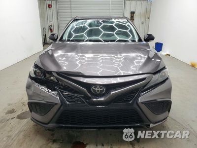 Piąte zdjęcie samochodu w środku: 2023 TOYOTA CAMRY SE VIN:4T1G11AK6PU726896 - miniatura