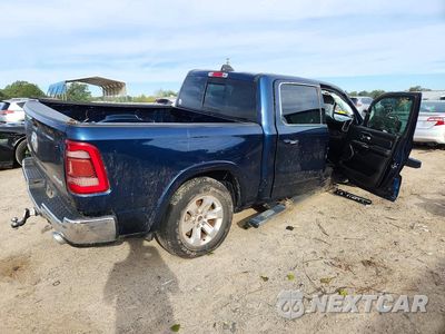 Trzecie zdjęcie samochodu z tyłu: 2022 RAM 1500 LARAMIE VIN:1C6SRFJM3NN171135 - miniatura