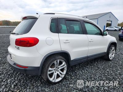 Trzecie zdjęcie samochodu z tyłu: 2012 VOLKSWAGEN TIGUAN S VIN:WVGBV7AX3CW571087 - miniatura
