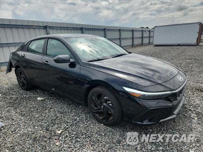 Czwarte zdjęcie samochodu z boku: 2026 HYUNDAI ELANTRA SEL SPORT VIN:KMHLM4DG7TU104610 - miniatura