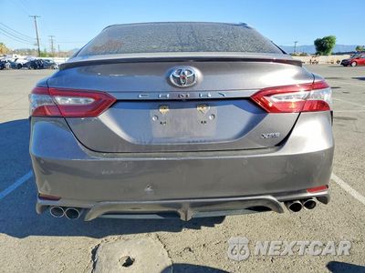 Zdjęcie 6 z 12 samochodu: 2018 TOYOTA CAMRY XSE VIN:4T1B61HK8JU501906 - miniatura