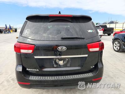 Zdjęcie 6 z 13 samochodu: 2017 KIA SEDONA LX VIN:KNDMB5C16H6224931 - miniatura