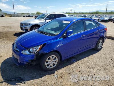 2013 HYUNDAI ACCENT GLS KMHCT4AE9DU556680 - główne zdjęcie licytacji z USA - miniatura