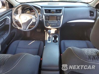 Zdjęcie 8 z 12 samochodu: 2018 NISSAN ALTIMA 2.5 S VIN:1N4AL3AP7JC104922 - miniatura
