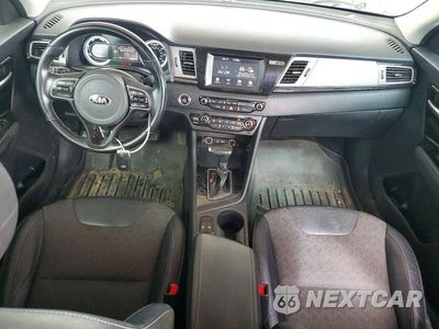 Zdjęcie 8 z 12 samochodu: 2019 KIA NIRO EX VIN:KNDCC3LC9K5276422 - miniatura