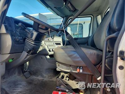 Zdjęcie 7 z 13 samochodu: 2019 INTERNATIONAL RH613 SEMI TRUCK VIN:3HSDXTZN4KN094687 - miniatura