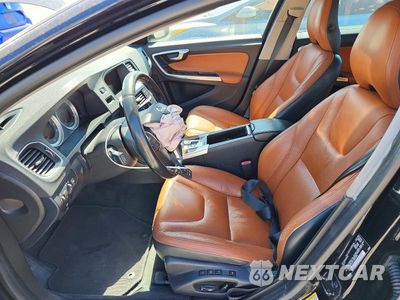 Zdjęcie 7 z 12 samochodu: 2012 VOLVO S60 T6 VIN:YV1902FH5C2134036 - miniatura