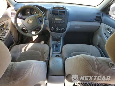 Zdjęcie 8 z 12 samochodu: 2009 KIA SPECTRA LX VIN:KNAFE221095653549 - miniatura