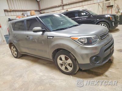 Czwarte zdjęcie samochodu z boku: 2017 KIA SOUL BASE VIN:KNDJN2A21H7428230 - miniatura