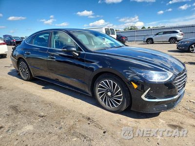Czwarte zdjęcie samochodu z boku: 2021 HYUNDAI SONATA HYBRID LIMITED VIN:KMHL54JJ8MA029139 - miniatura