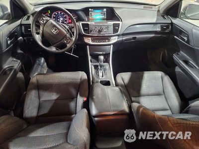 Zdjęcie 8 z 13 samochodu: 2014 HONDA ACCORD SPORT VIN:1HGCR2F54EA114071 - miniatura