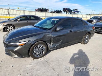 2024 HYUNDAI ELANTRA BLUE KMHLM4DJXRU113323 - główne zdjęcie licytacji z USA - miniatura