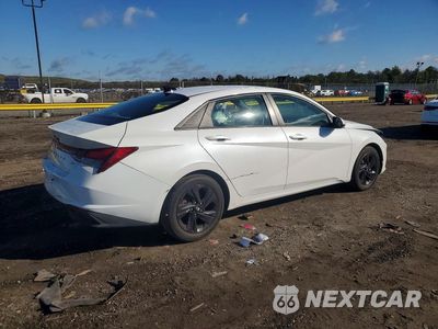 Trzecie zdjęcie samochodu z tyłu: 2021 HYUNDAI ELANTRA SEL VIN:5NPLM4AG9MH013228 - miniatura