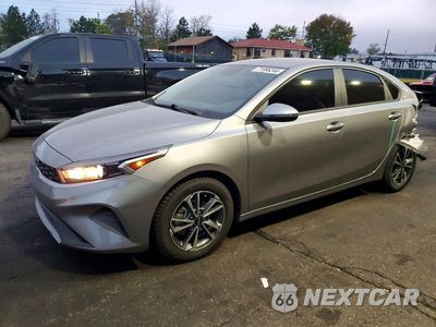 2023 KIA FORTE LXS 3KPF24AD4PE561008 - główne zdjęcie licytacji z USA - miniatura