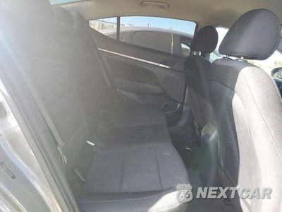 Zdjęcie 10 z 12 samochodu: 2020 HYUNDAI ELANTRA SEL VIN:5NPD84LF5LH533180 - miniatura