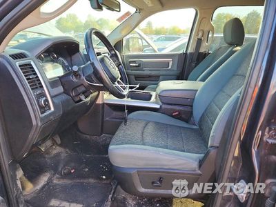 Zdjęcie 7 z 12 samochodu: 2016 RAM 1500 SLT VIN:1C6RR7LM3GS206438 - miniatura