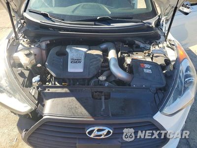 Zdjęcie 11 z 12 samochodu: 2016 HYUNDAI VELOSTER TURBO VIN:KMHTC6AE2GU300459 - miniatura