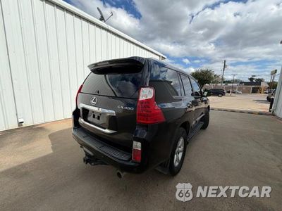 Czwarte zdjęcie samochodu z boku: 2013 LEXUS GX 460 VIN:JTJBM7FX6D5055360 - miniatura