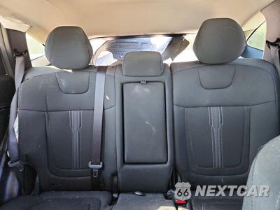 Zdjęcie 10 z 13 samochodu: 2024 HYUNDAI TUCSON SEL VIN:5NMJB3DE0RH362042 - miniatura