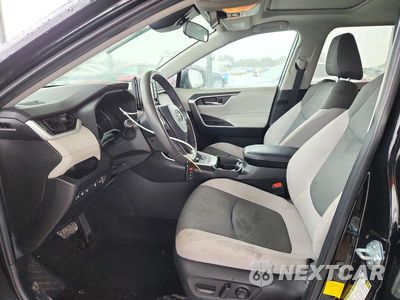 Zdjęcie 7 z 13 samochodu: 2021 TOYOTA RAV4 XLE VIN:4T3RWRFV5MU048480 - miniatura