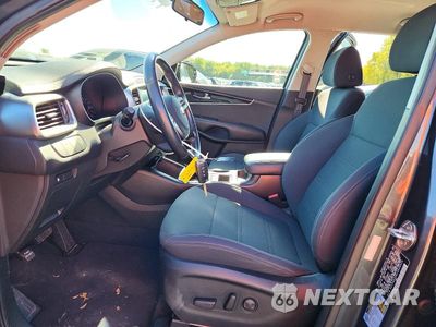 Zdjęcie 7 z 13 samochodu: 2020 KIA SORENTO LX VIN:5XYPG4A36LG648029 - miniatura