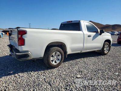 Trzecie zdjęcie samochodu z tyłu: 2021 CHEVROLET SILVERADO C1500 VIN:3GCNWAEF0MG255143 - miniatura