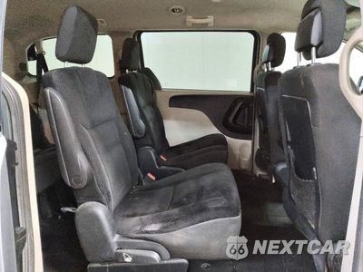 Zdjęcie 11 z 13 samochodu: 2019 DODGE GRAND CARAVAN SE VIN:2C4RDGBG7KR799539 - miniatura