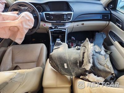 Zdjęcie 8 z 12 samochodu: 2015 HONDA ACCORD EXL VIN:1HGCR3F8XFA011240 - miniatura