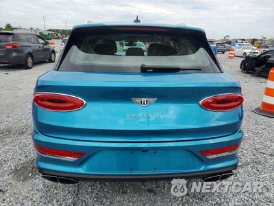Zdjęcie 6 z 13 samochodu: 2024 BENTLEY BENTAYGA VIN:SJAAT2ZV5RC027407 - miniatura