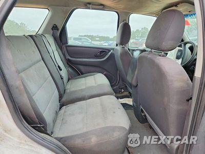 Zdjęcie 11 z 13 samochodu: 2005 FORD ESCAPE XLS VIN:1FMYU02Z55KB28731 - miniatura