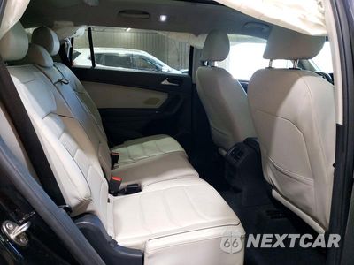 Zdjęcie 11 z 13 samochodu: 2018 VOLKSWAGEN TIGUAN SEL PREMIUM VIN:3VV5B7AX3JM122260 - miniatura