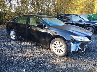 Czwarte zdjęcie samochodu z boku: 2015 LEXUS ES 300H VIN:JTHBW1GG9F2081978 - miniatura