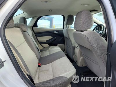 Zdjęcie 10 z 12 samochodu: 2013 FORD FOCUS SE VIN:1FADP3F22DL341241 - miniatura