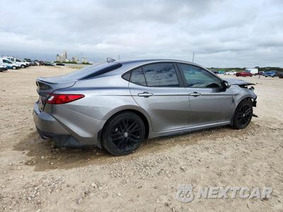 Trzecie zdjęcie samochodu z tyłu: 2026 TOYOTA CAMRY SE VIN:4T1DAACK1TU667671 - miniatura