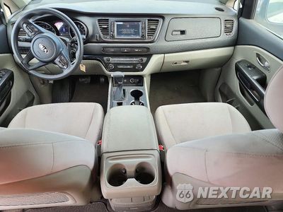 Zdjęcie 8 z 13 samochodu: 2019 KIA SEDONA LX VIN:KNDMB5C13K6559927 - miniatura