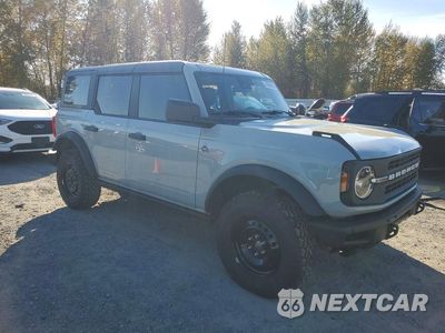 Czwarte zdjęcie samochodu z boku: 2023 FORD BRONCO BASE VIN:1FMDE5DH8PLB27163 - miniatura