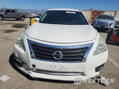 Piąte zdjęcie samochodu w środku: 2015 NISSAN ALTIMA 2.5 S VIN:1N4AL3AP1FN402989 - miniatura