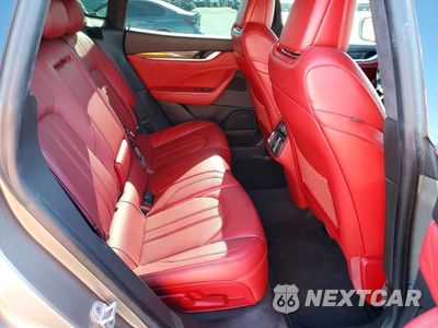 Zdjęcie 11 z 13 samochodu: 2022 MASERATI LEVANTE BASE VIN:ZN661XUA2NX392866 - miniatura
