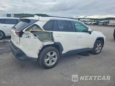 Trzecie zdjęcie samochodu z tyłu: 2019 TOYOTA RAV4 XLE VIN:2T3P1RFV3KW057553 - miniatura