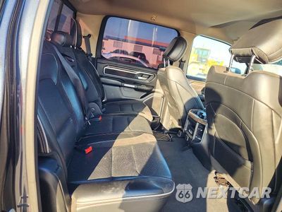 Zdjęcie 10 z 12 samochodu: 2019 RAM 1500 LARAMIE VIN:1C6SRFJT2KN619187 - miniatura